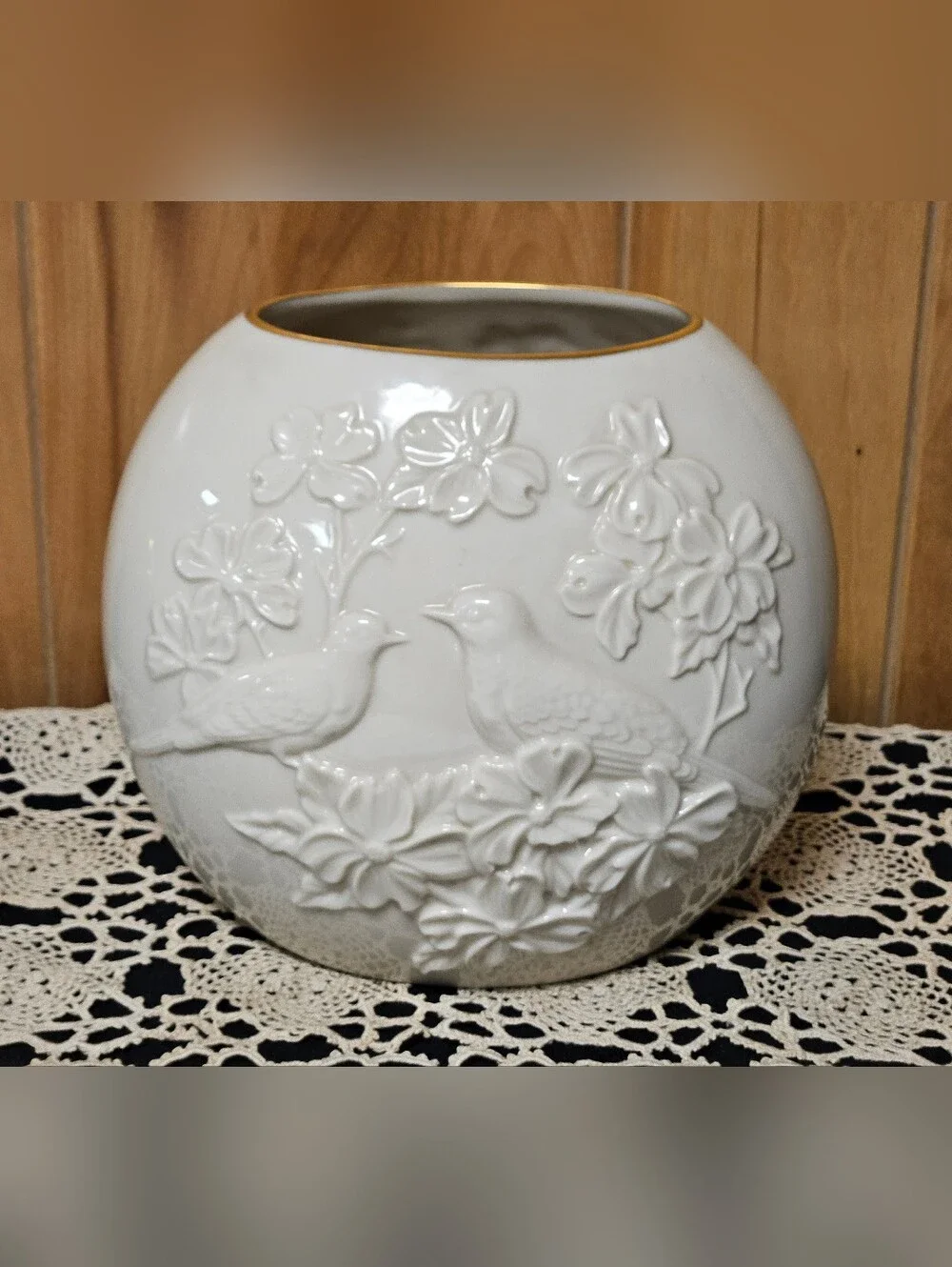 Lenox Four Seasons Vase Collection SPRING Dove Dogwood Off White 8